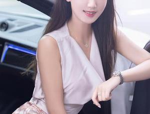 Xiuren秀人网 - 原图追踪：周jojobaby的妹妹，她的每个表情都值得深思，尤其是这张图片。