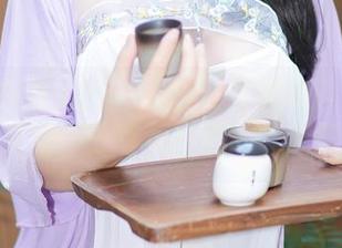 Xiuren秀人网 - 周慕汐写真集：透着滤镜的真实，分享不一样的“透明”～