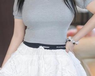 Xiuren秀人网 - 林文文的写真，不只是厨娘，简直是味蕾的间谍！