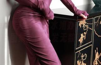 Xiuren秀人网 - 水水姐办公室超写实：一图集就能引发无数遐想。