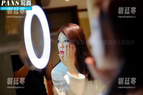 pans-丁丁 pans - 等等,摄影大师丁丁这是玩啥?新模试镜的照片真的好炸裂啊!