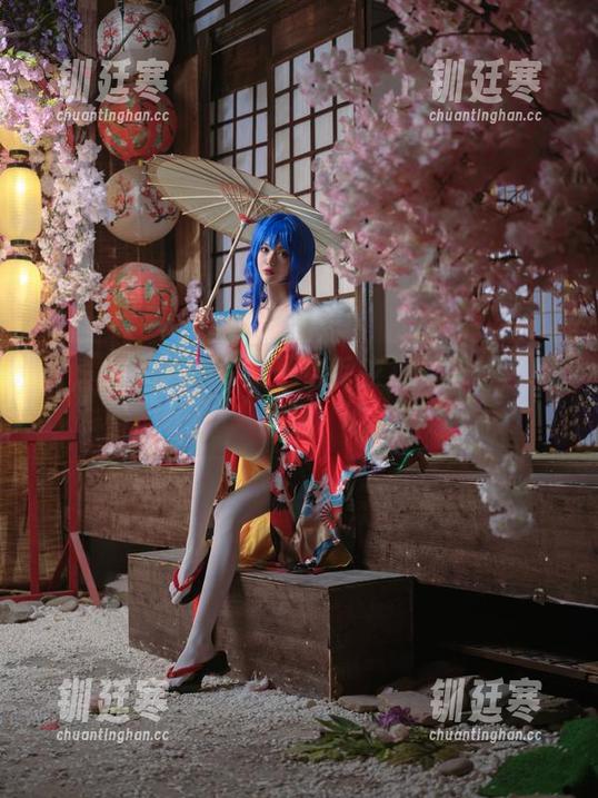 一米八的大梨子 看,一米八的大梨子穿毛衣,真会做壁纸啊!