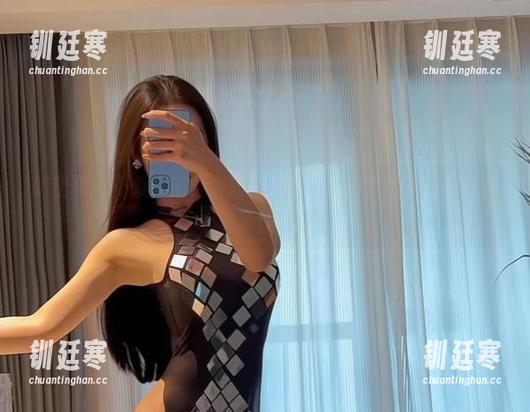 不爱笑的赛琳 微密圈 - 不爱笑的赛琳短裙系列:这网盘可不止用来存文件!