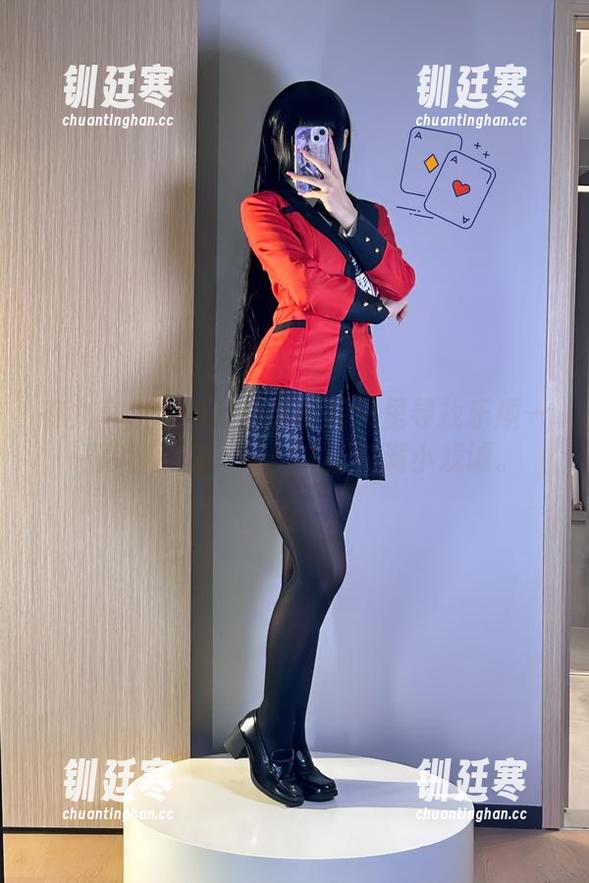 九言从不咕咕 在九言从不咕咕的棉袜图册里寻找乐趣——高清成像,每一寸都充满小戏谑。