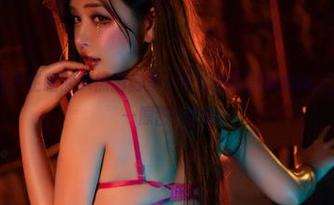 微密圈 - 在于芷晴的火热厨房里，烹饪的同时也煽动了我的想象——原图+作品