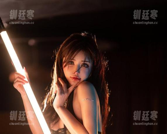 微密圈 - 于芷晴来啦，套装图包，收好你的小心心