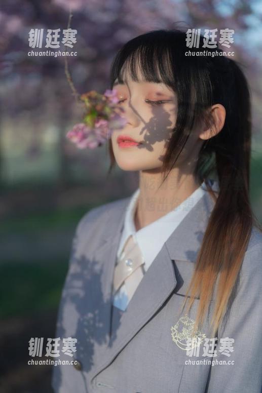 兔子Zzz不吃胡萝卜 私拍流出,兔子Zzz不吃胡萝卜的原图丝袜大公开,绝对超出你想象