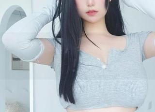 女主K的粉色美图，真心不想认真评价了！