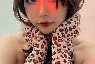 微密圈 - 更新推荐！美图中的妮是老虎，童颜女仆的样子实在让人想多看几眼。