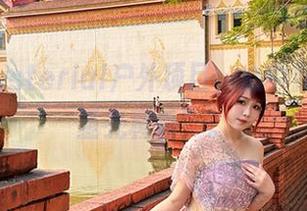 宝儿mysterial户外项目，心中默念“无圣光真香”。