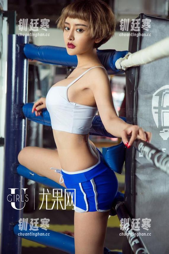 尤果网-何曼丽 尤果网 - 办公室蓝图:点击观看何曼丽身上的高清职业装,这是一场职场时尚的革命!
