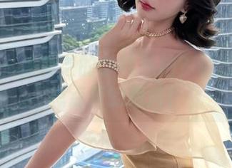 微密圈 - 徐莉芝的学妹私拍？让人一眼就想点开的图片！