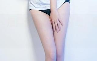 推女郎 - 娜露带来的女友在线，图片就像一阵轻风