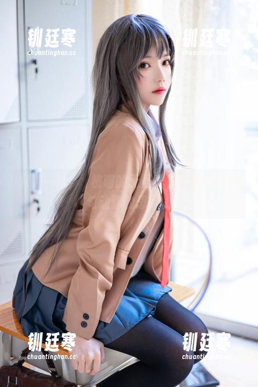 桜桃喵 只需一眼,桜桃喵的无圣光裸足套图就能勾动你的思绪。