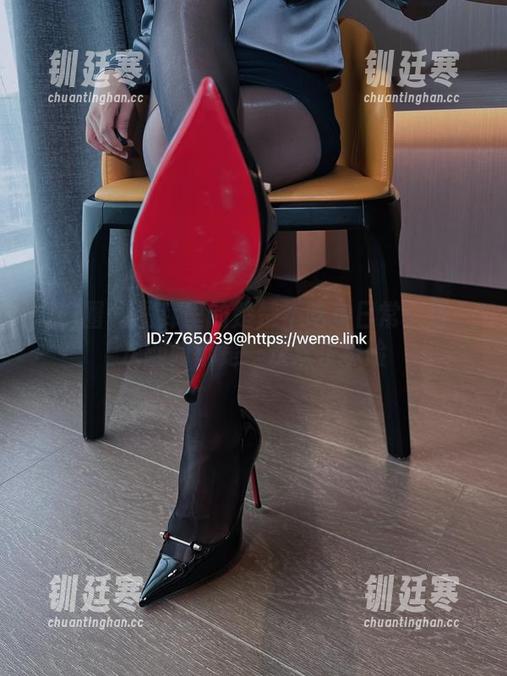 微密圈 - 图库里的楚楚不吃鱼日常：每一次翻阅都是一次欢乐探险