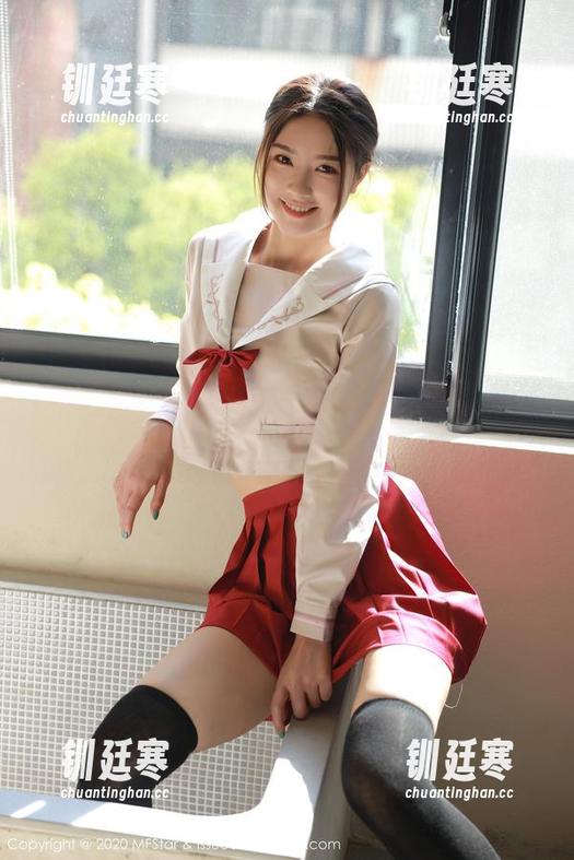 模范学院-久久Aimee 模范学院 - 久久Aimee双马尾——谁能拒绝这张定制图片的挑逗目光?