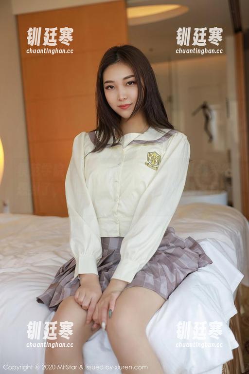 模范学院-唐琪儿il 模范学院 - 唐琪儿il女孩的写真让我突然想到了,那些年我也曾做过的无数白日梦…
