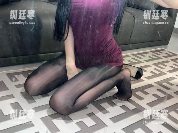 沈汝凡超哇塞 微密圈 - 当沈汝凡超哇塞化身为你心目中的斗志秘书,原图秒杀下载!