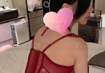 微密圈 - 超级不务正业的职业装写真，牛奶里的果汁来袭了！