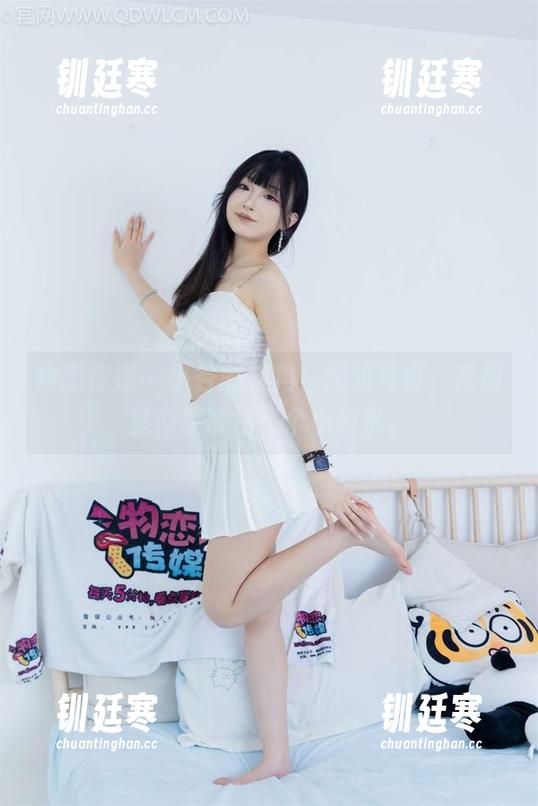 物恋传媒-小谷 物恋传媒 - 小谷的视角,姐姐写真,套图里似乎蹦出了个小故事。