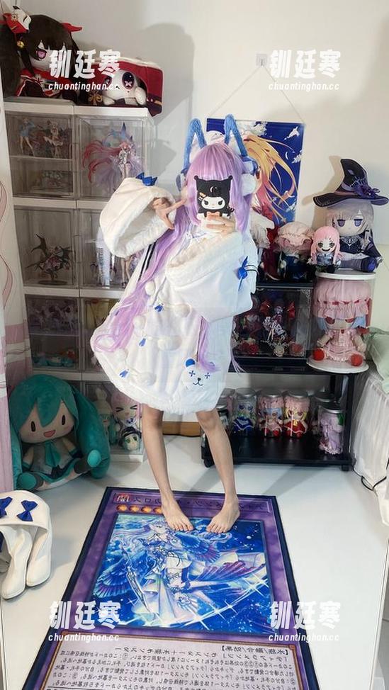 白栎Shirly 看白栎Shirly的礼服,美图和资源你更看重哪个?