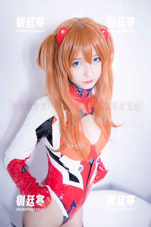 神楽坂真冬 在家也有戏:神楽坂真冬的私房写真无意的日常美