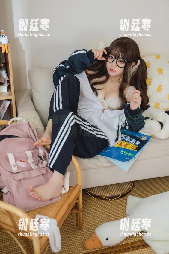 神沢永莉的模特挑战：没想到睡衣穿出这种效果！(图片+资源直接拿走！)