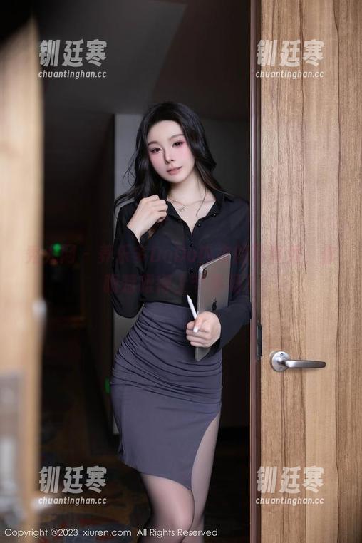 秀人网-养乐多DoDo 秀人网 - 养乐多DoDo内衣的写真秀,你眼睛跟得上节奏吗?