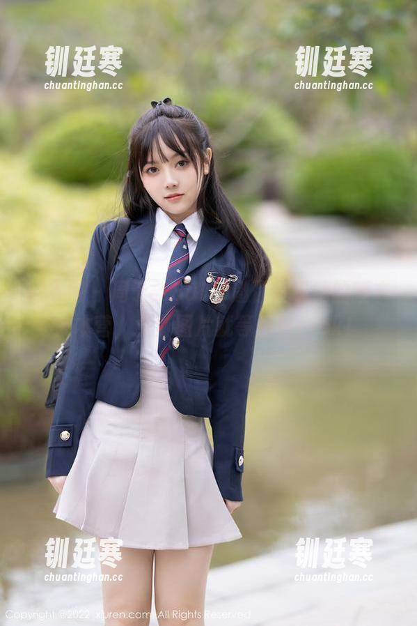 秀人网-周于希Sally 秀人网 - 周于希Sally邀你查看她的睡衣大本营,免费图片就等你来pick!