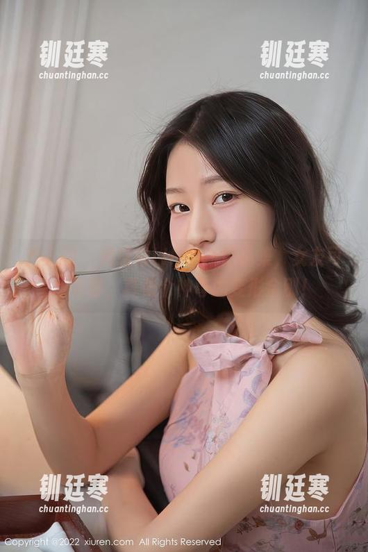 秀人网-周琰琳LIN 秀人网 - 周琰琳LIN最新作品集,女友可盐可甜,真是个神奇的变形金刚!