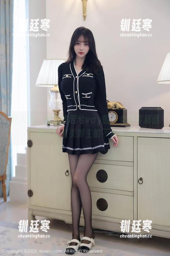 秀人网-姚若兮vay 秀人网 - 呈现姚若兮vay的少女写真精选,看这位甜美博主的不败青春。