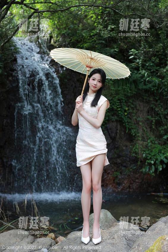 秀人网-小樱koko 秀人网 - 小樱koko女神的JK套路,高清图片让我不知该看哪…