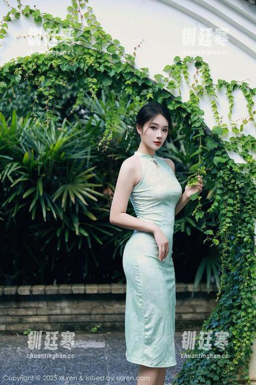 秀人网-芝芝booty 秀人网 - 芝芝booty姐姐的福利时间,等你来围观!
