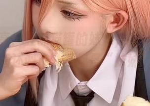 图集分享：腥味猫罐的妹妹，蹲着看她比站着还调皮，不愧是“妹妹”！