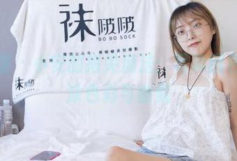 袜啵啵 - 小安的指尖魔法：写真图包，喷涂色彩与幽默