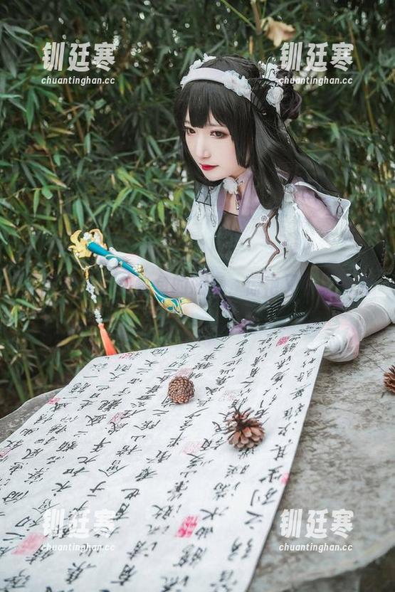许多鱼鱼鱼 资源如许多鱼鱼鱼的油亮,惊艳又不失俏皮。