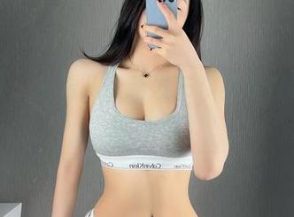 微密圈 - 金希儿最新发布：美足在等待你的注意